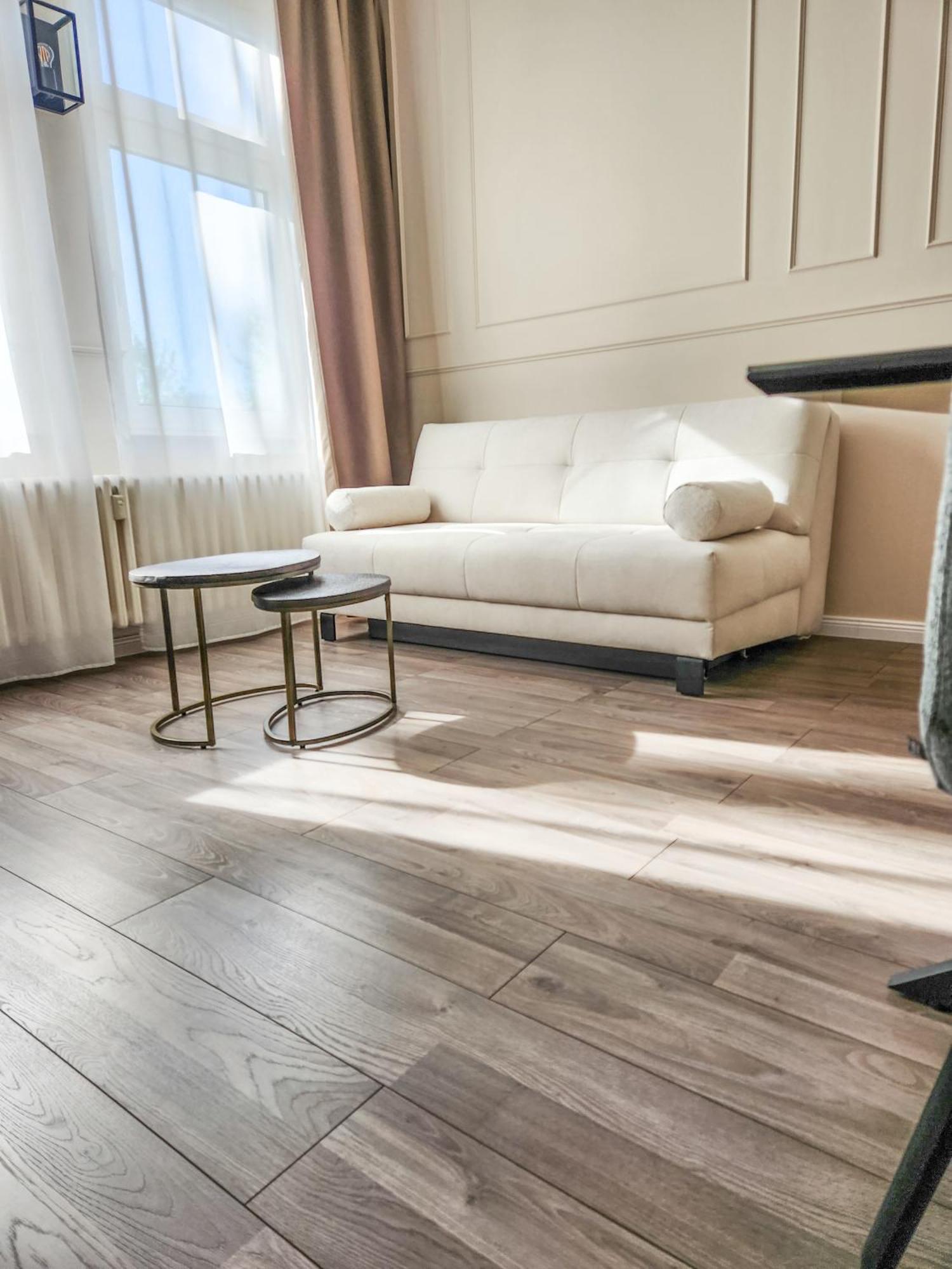 Geli Homes L1 - 2X Zimmer, 2X Kingsize Bett, 1 Bis 4 Personen, Parkplatz, Tv, Wifi, Top Kueche, Kaffee, Tee Lünen Exteriér fotografie