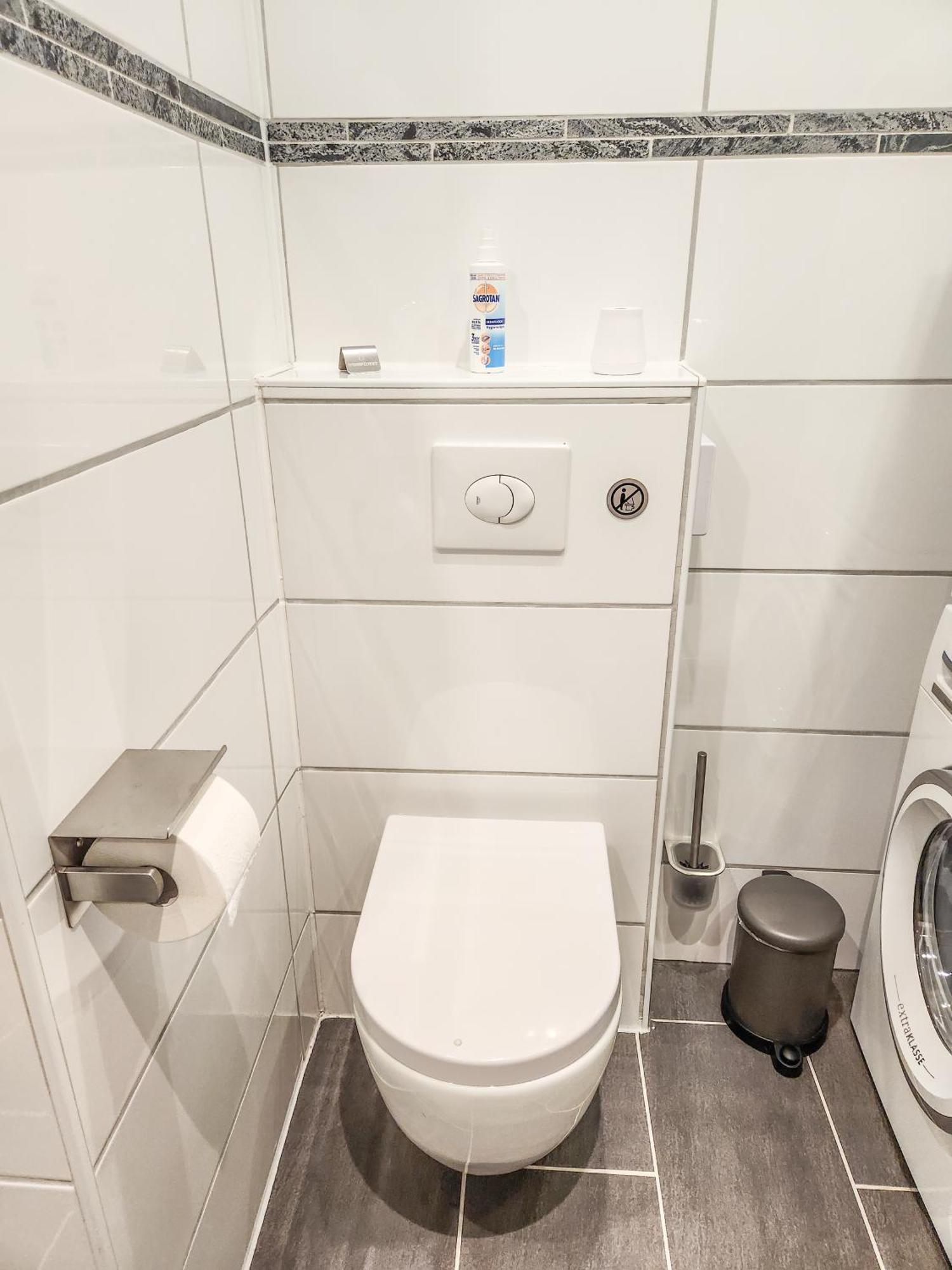 Geli Homes L1 - 2X Zimmer, 2X Kingsize Bett, 1 Bis 4 Personen, Parkplatz, Tv, Wifi, Top Kueche, Kaffee, Tee Lünen Exteriér fotografie