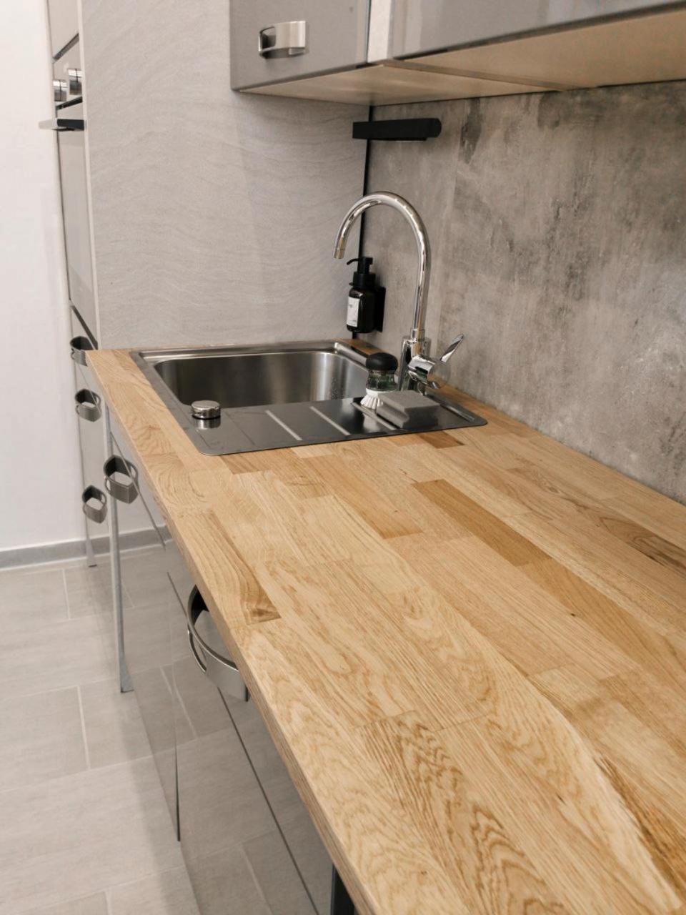 Geli Homes L1 - 2X Zimmer, 2X Kingsize Bett, 1 Bis 4 Personen, Parkplatz, Tv, Wifi, Top Kueche, Kaffee, Tee Lünen Exteriér fotografie