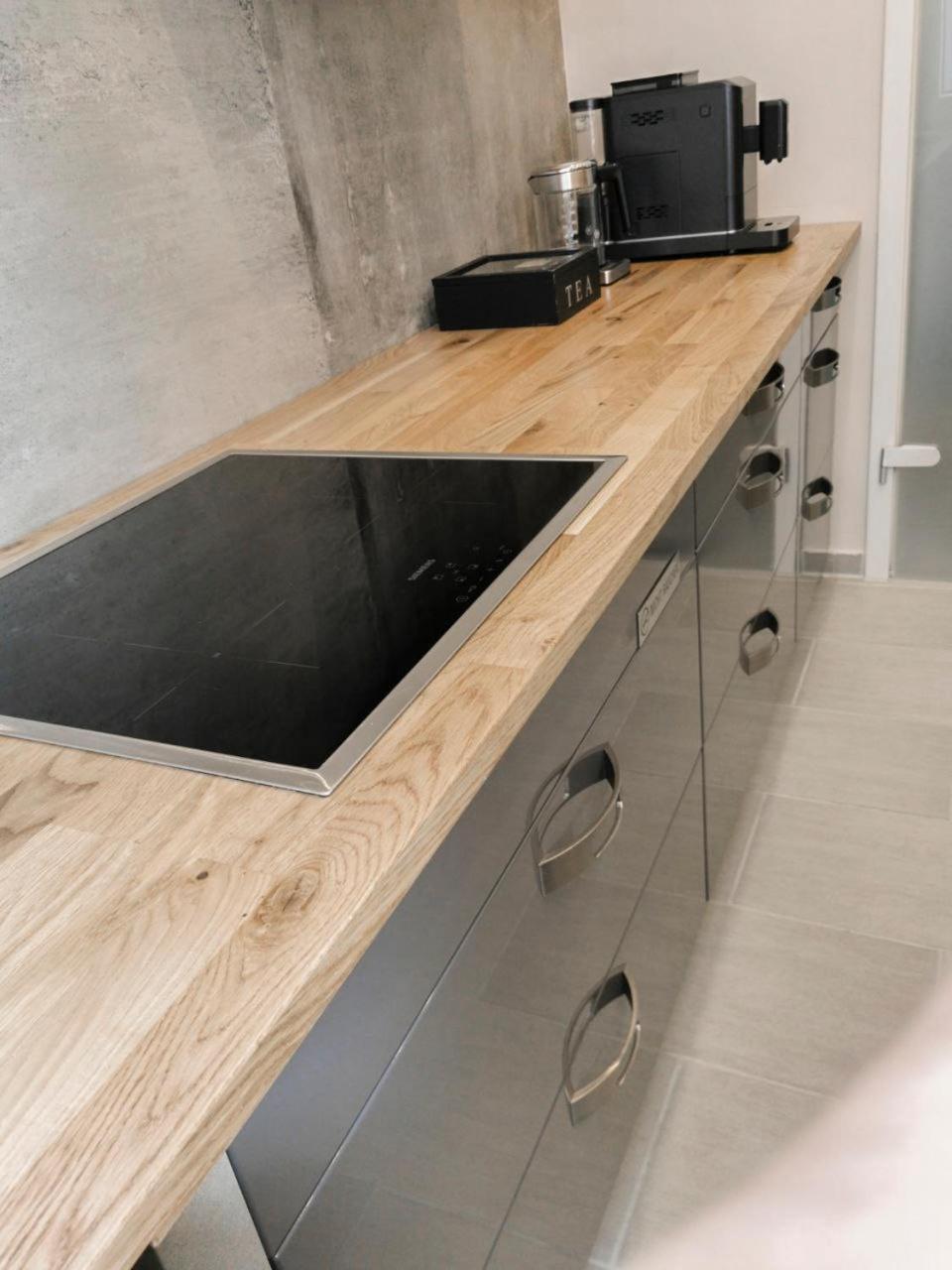 Geli Homes L1 - 2X Zimmer, 2X Kingsize Bett, 1 Bis 4 Personen, Parkplatz, Tv, Wifi, Top Kueche, Kaffee, Tee Lünen Exteriér fotografie